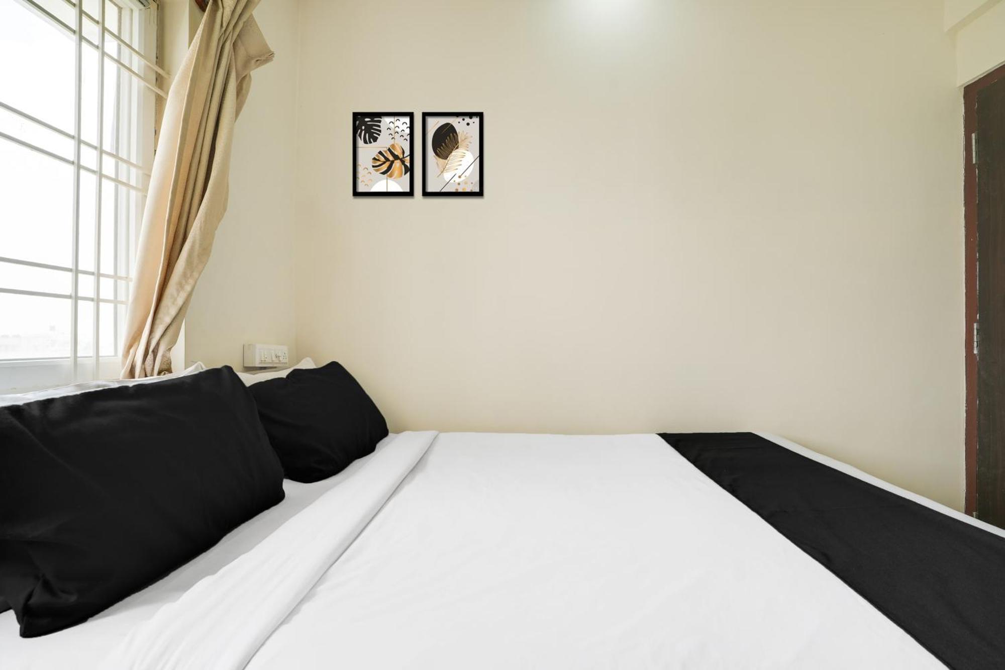 Super Hotel O Bangalore Near Reva Circle Formerly Cka Boarding Yelahanka Екстериор снимка