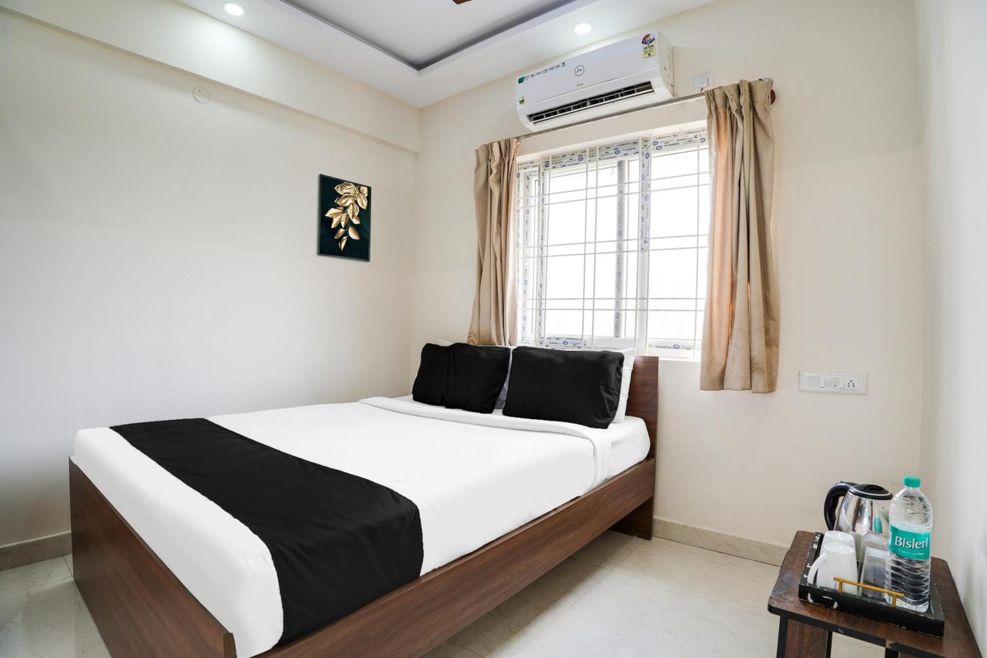 Super Hotel O Bangalore Near Reva Circle Formerly Cka Boarding Yelahanka Екстериор снимка