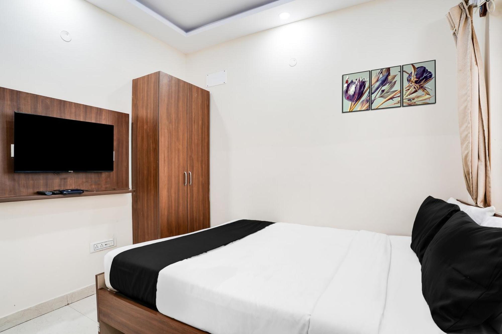 Super Hotel O Bangalore Near Reva Circle Formerly Cka Boarding Yelahanka Екстериор снимка